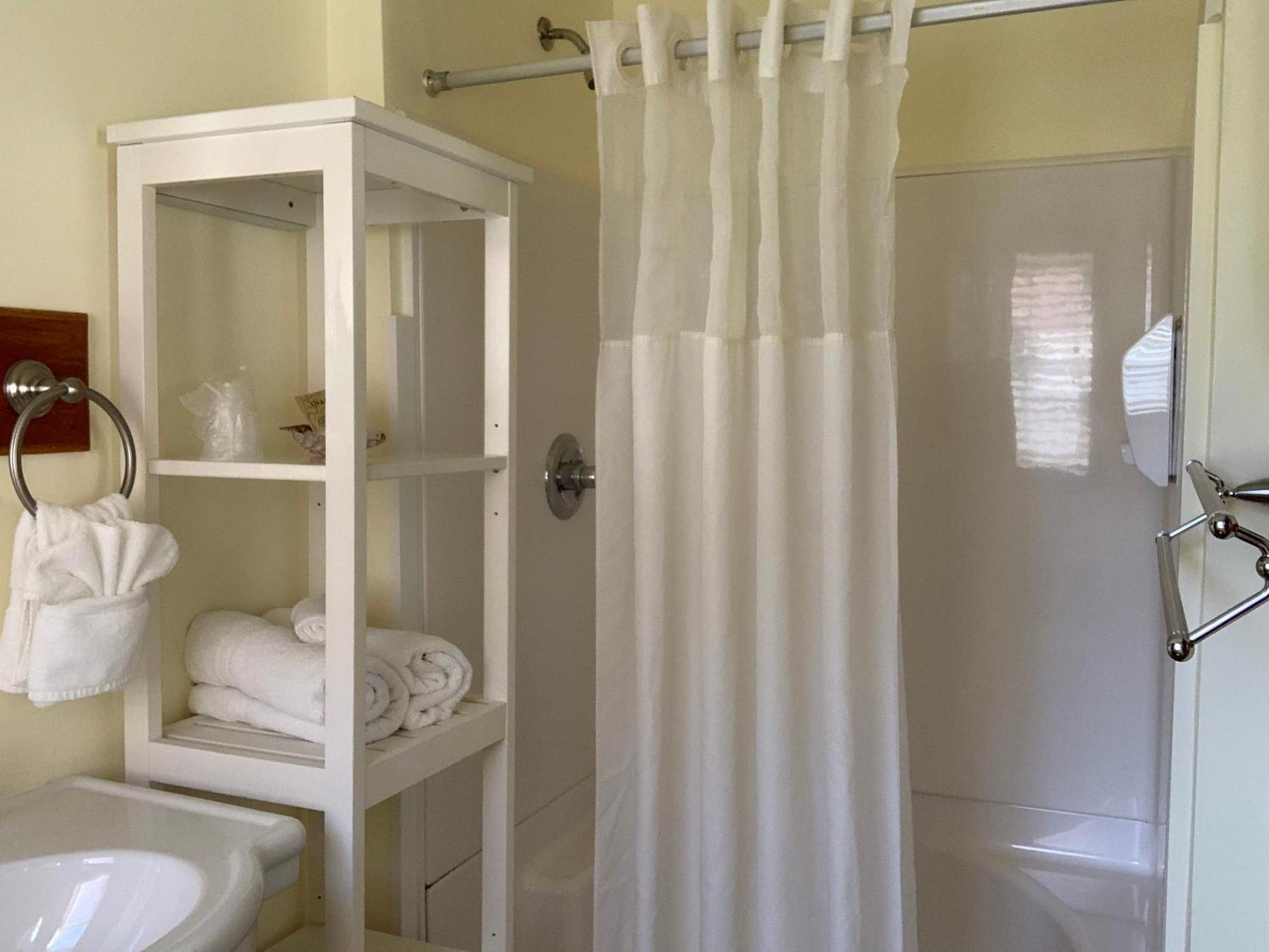 Cape Pines Motel Buxton Luaran gambar