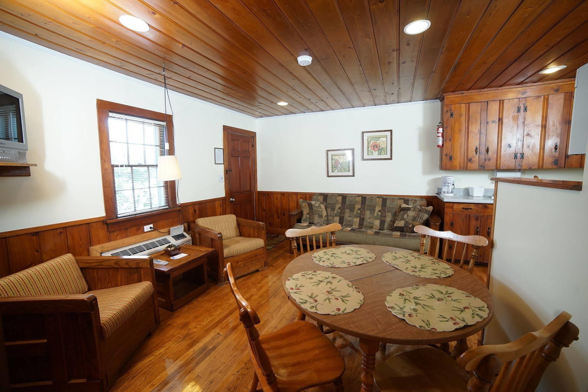 Cape Pines Motel Buxton Luaran gambar