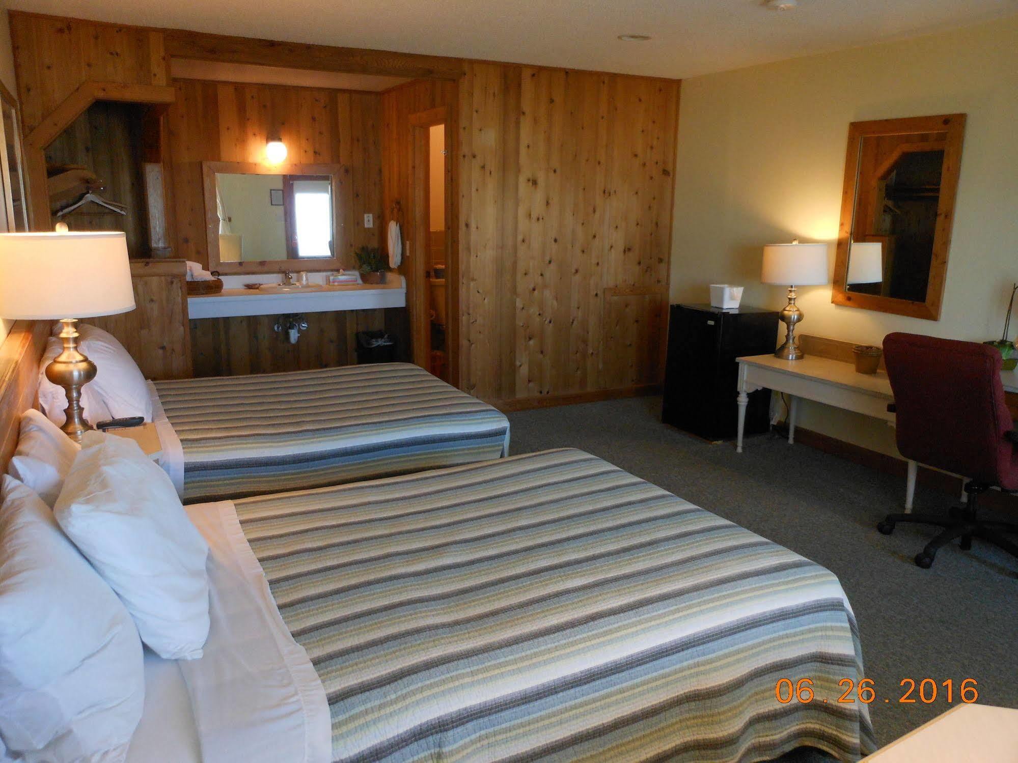 Cape Pines Motel Buxton Luaran gambar